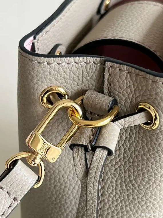 Aaa replica bags NANO VUITTON LOCKME BUCKET LOUIS 0630
